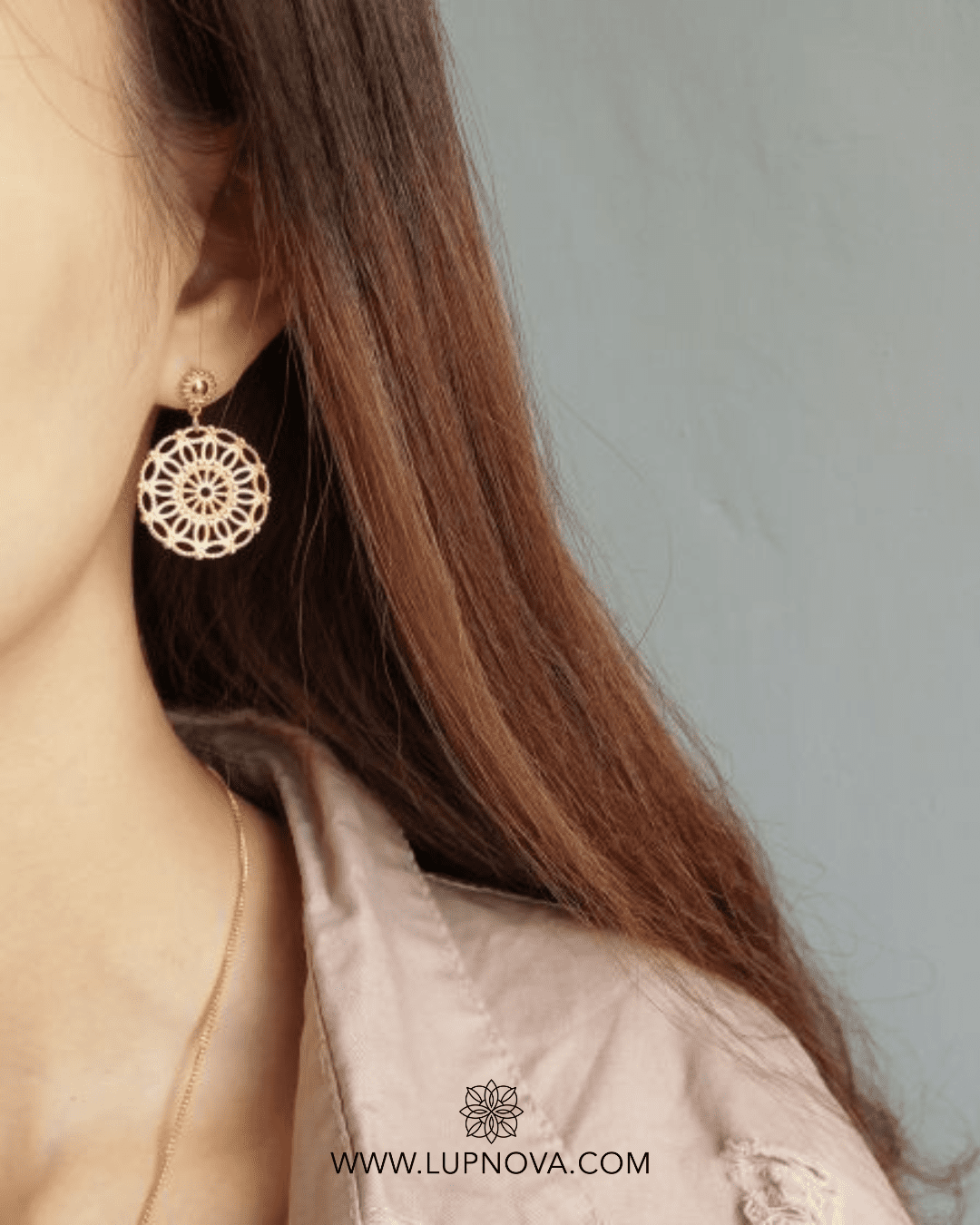 Aretes flor tallada plata925