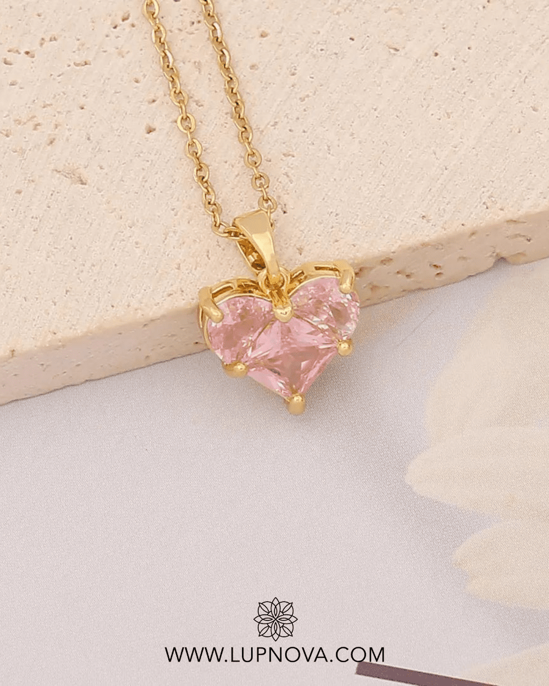 Cadena corazón de cristal