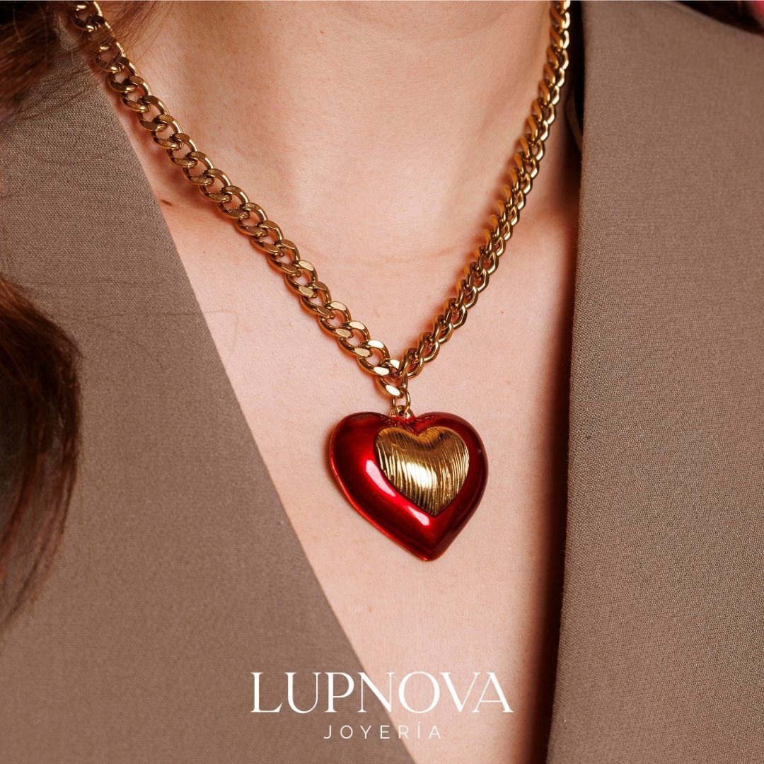 Collar Scarlet Heart