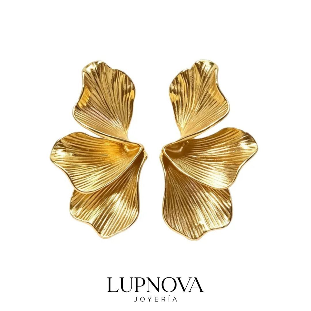 Aretes Sculpted Bloom - Imagen 2